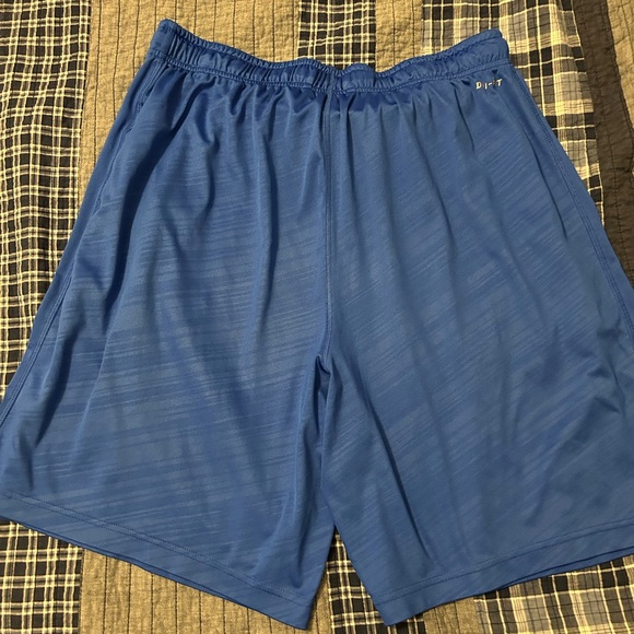 Nike Duke Shorts - Picture 4 of 4